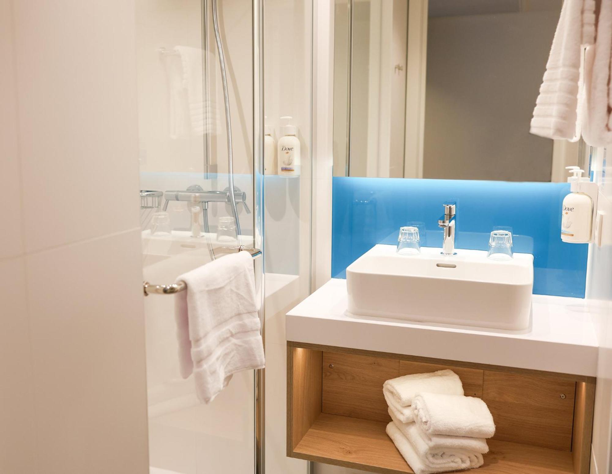 Express & By Ihg Gent
