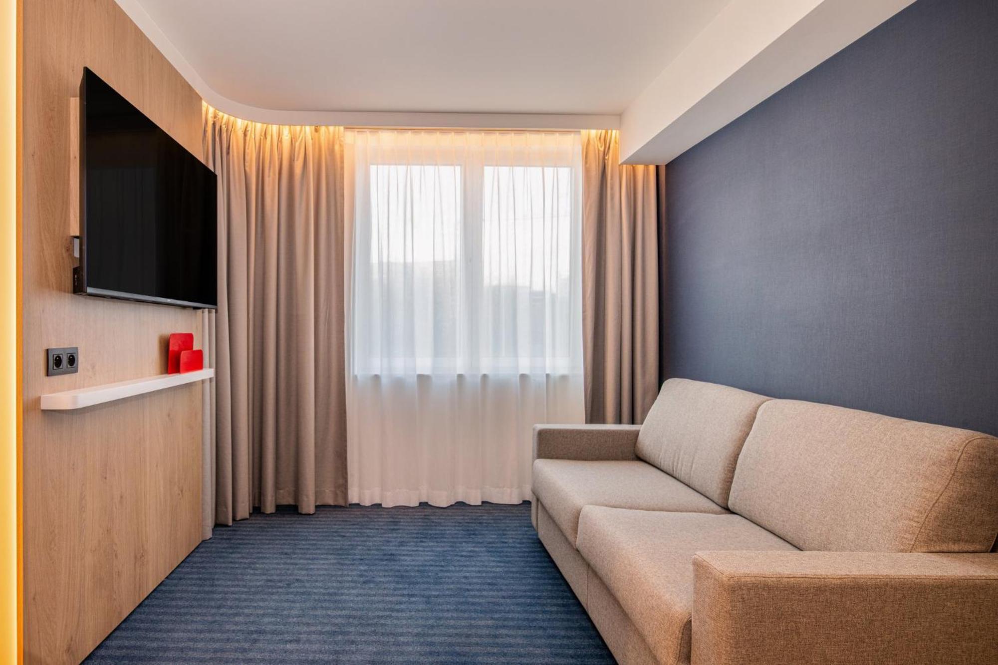 Express & By Ihg Ghent