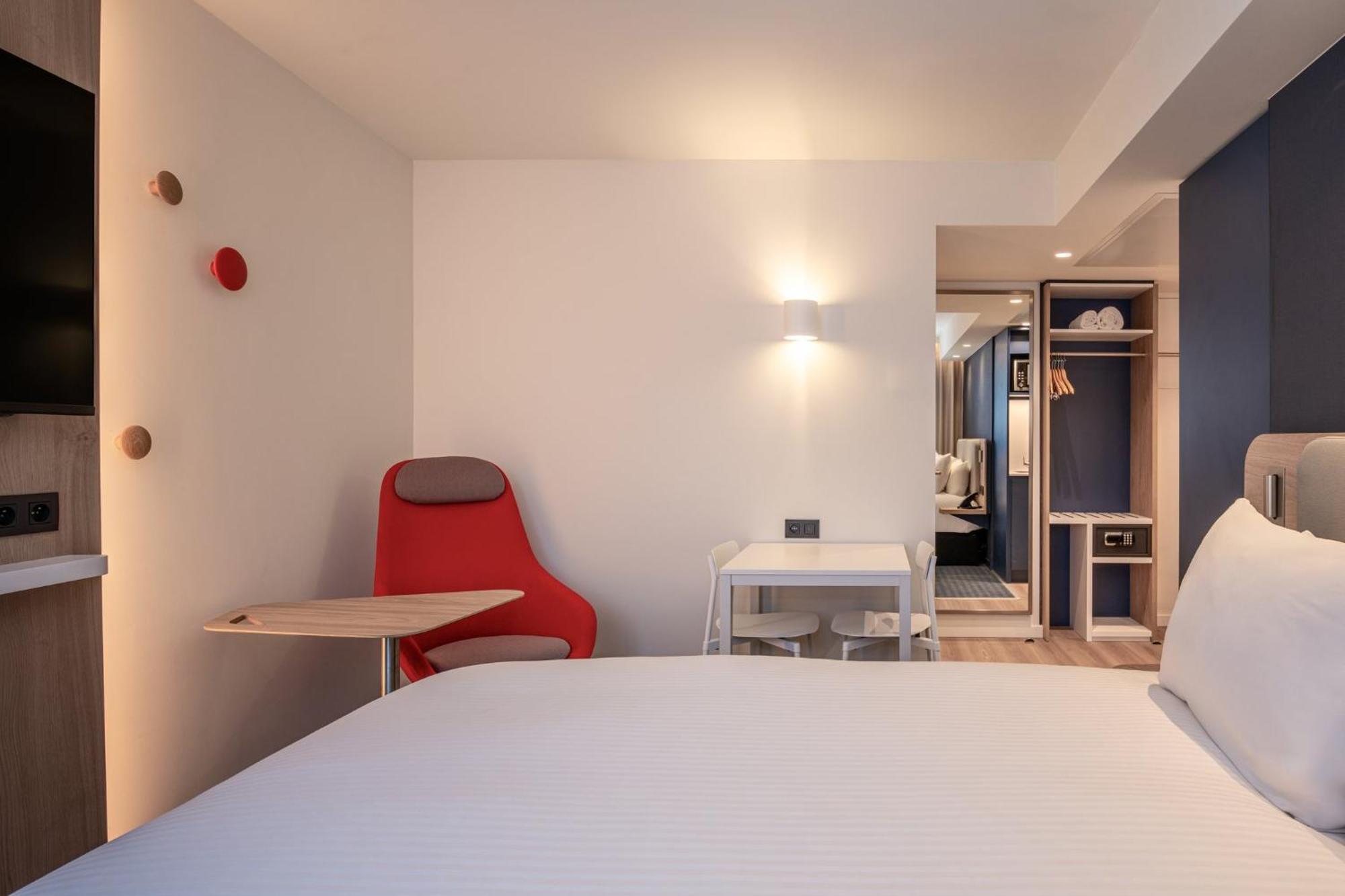Express & By Ihg Hotel Gent